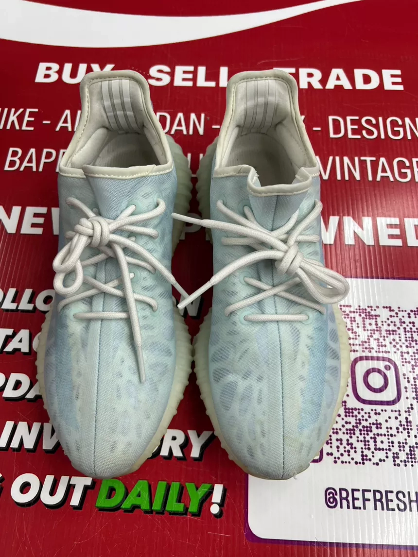 Adidas Yeezy Boost 350 V2 Mono Ice Size 9