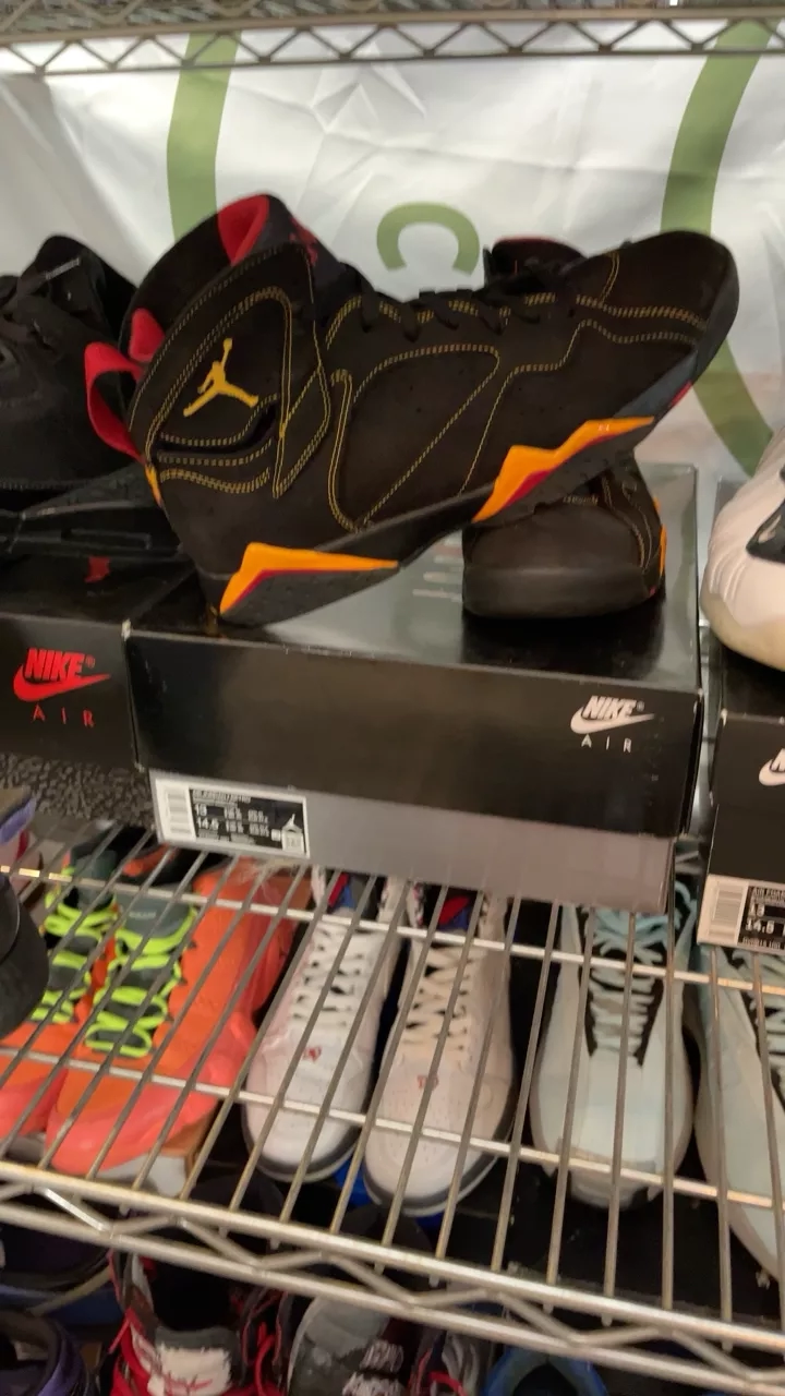 Air Jordan 7 Retro Black Gold