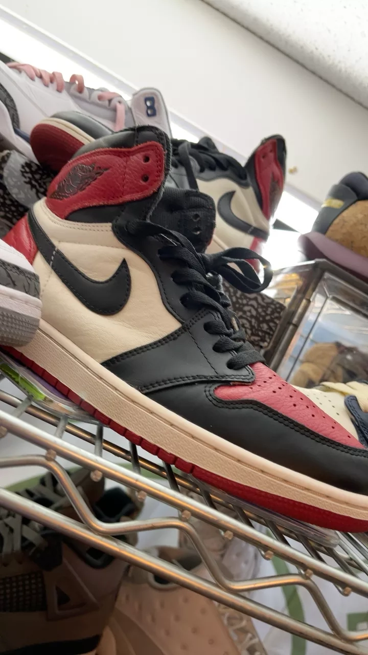 Air Jordan 1 Retro High OG Bred Toe