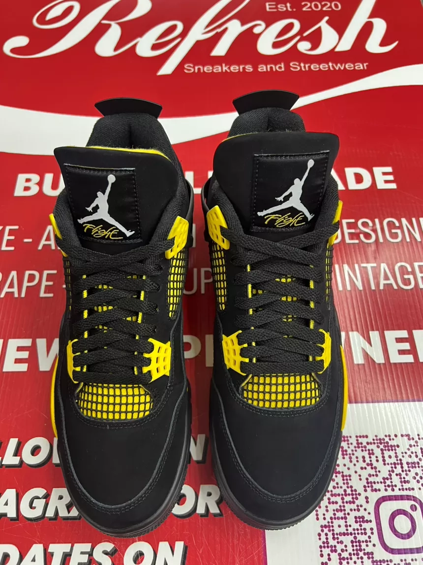 Air Jordan 4 Thunder Size 10.5