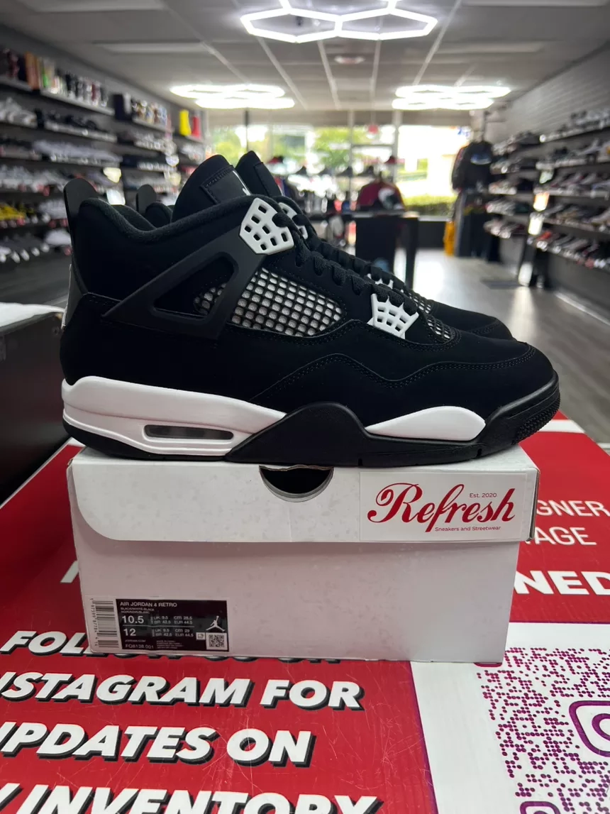 Air Jordan 4 Retro Black Cat Sneakers - ezze