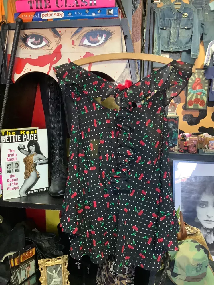 Vintage Frederick’s of HoLLywood Cherry Polka Dot Ruffle BabyDoLL Top