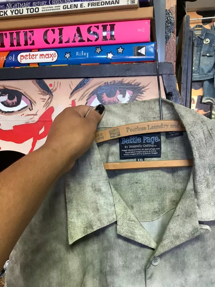 Vintage Y2K Bettie Page OLivia/Bunny Yeager image Button Down Shirt