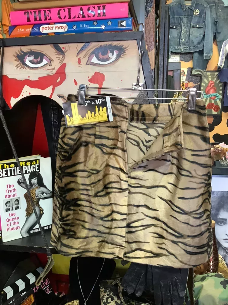 Vintage Wild Side faux fur Tiger Print Mini Skirt