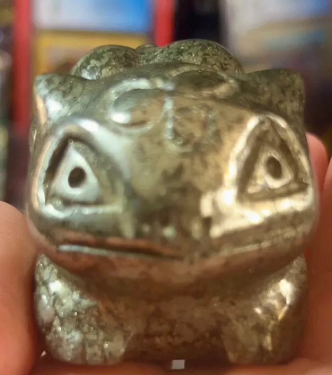 Pyrite Bulbasaur Pokemon Carving