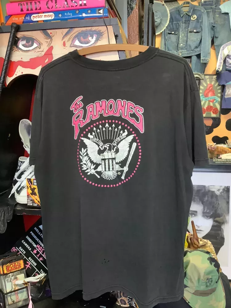 Vintage Thrashed Ramones Band T