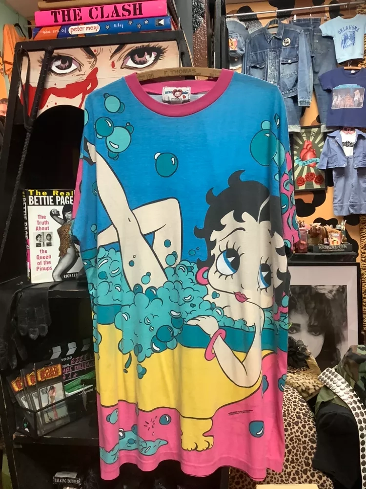 Vintage Betty Boop Bubble Bath AoP Front&Back T