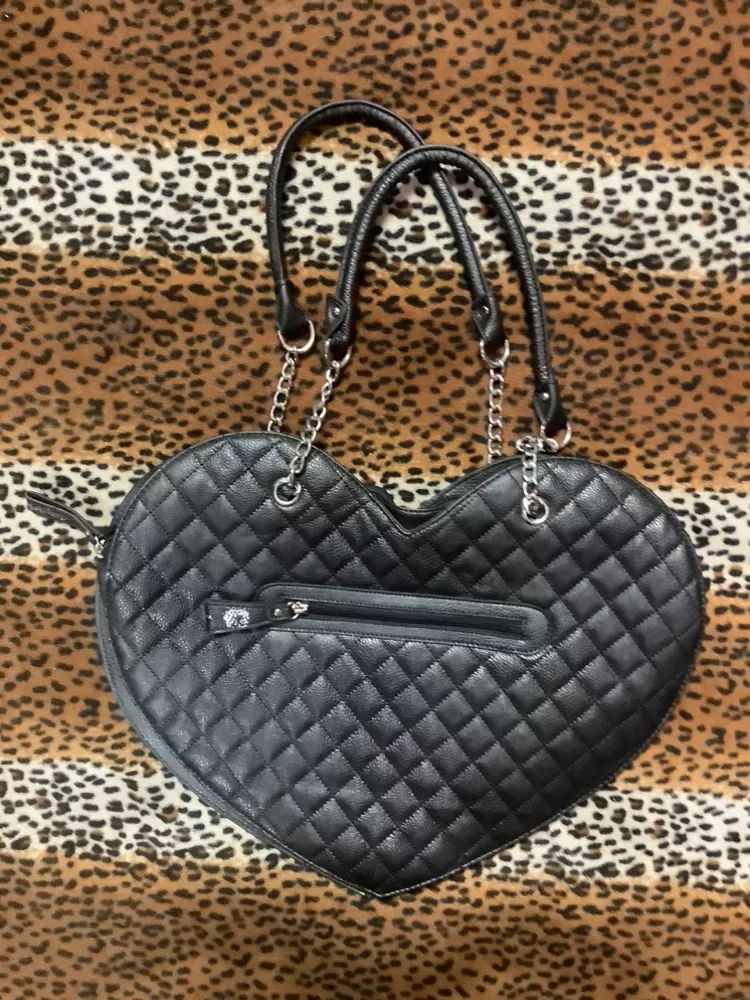 Betty Boop Quilted Heart Shaped Handbag