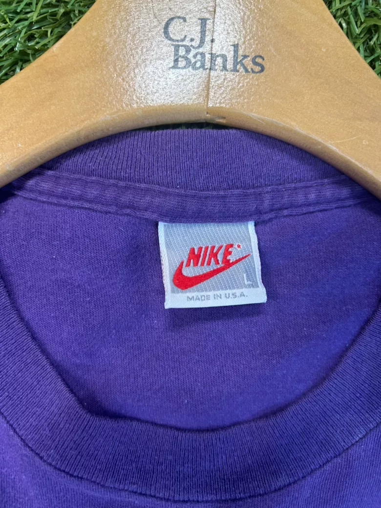 Vintage 90s Los Angeles Lakers Charles Barkley Nike Tee