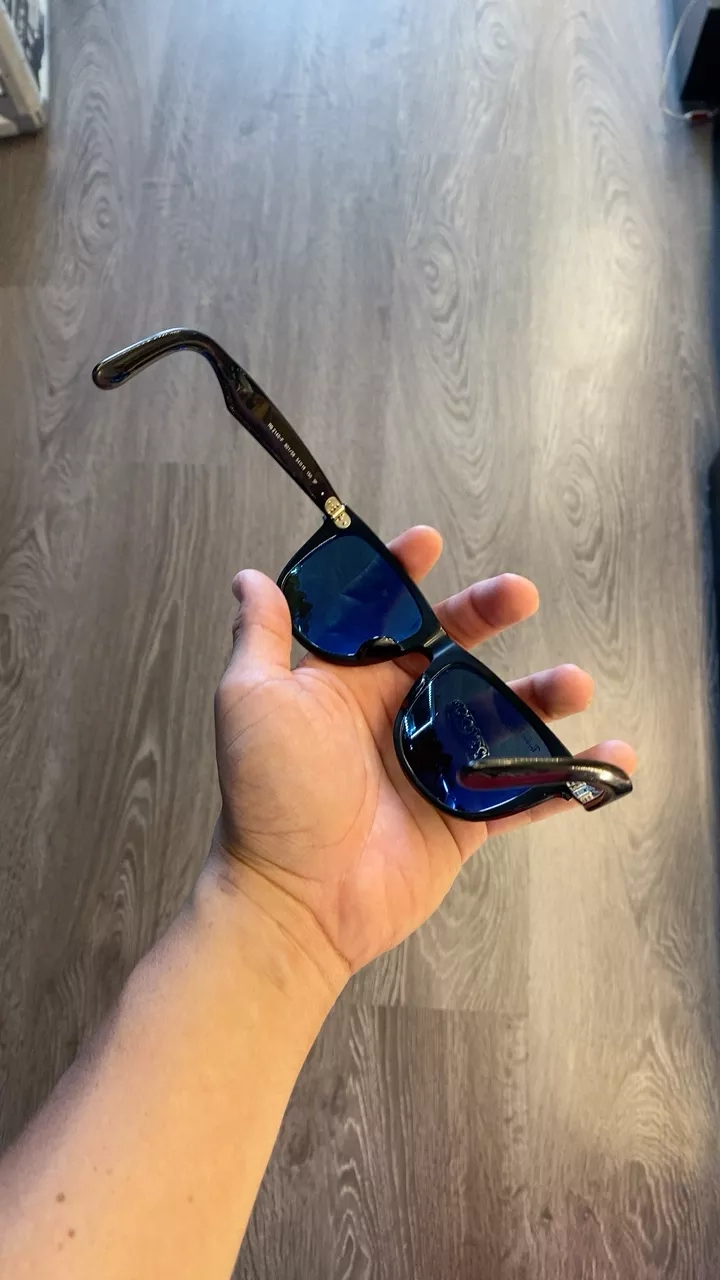 Ray-Ban Wayfarer Classic Sunglasses