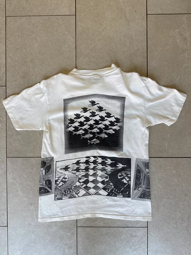 1988 M.C. Escher T-Shirt – Surreal Graphic Art Tee – Made in USA – Medium