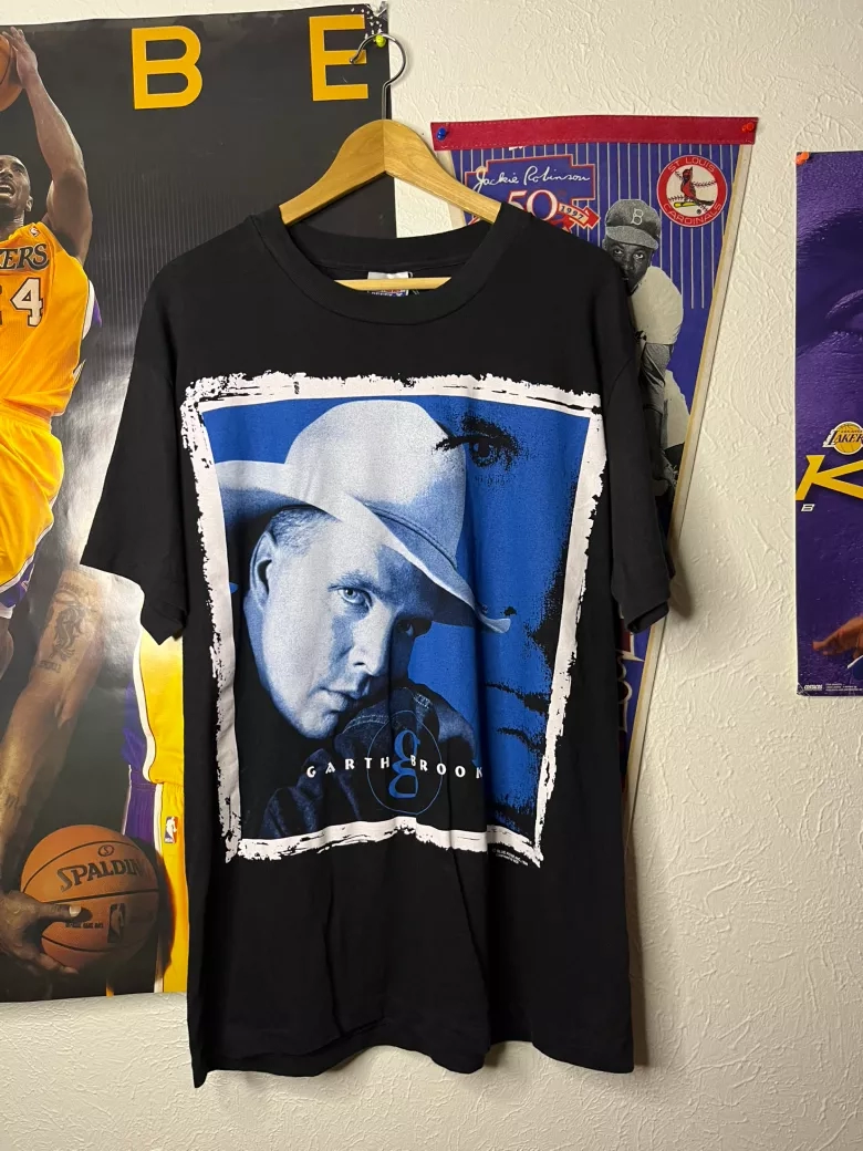 Vintage Garth Brooks Graphic Tee