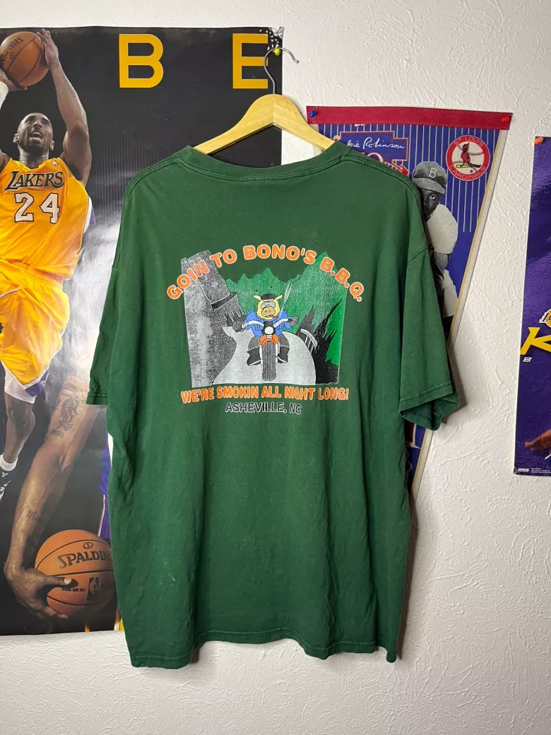 Vintage Bono's BBQ Pocket Tee