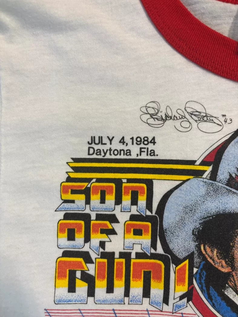 Vintage 1984 Richard Petty 200 wins T-Shirt