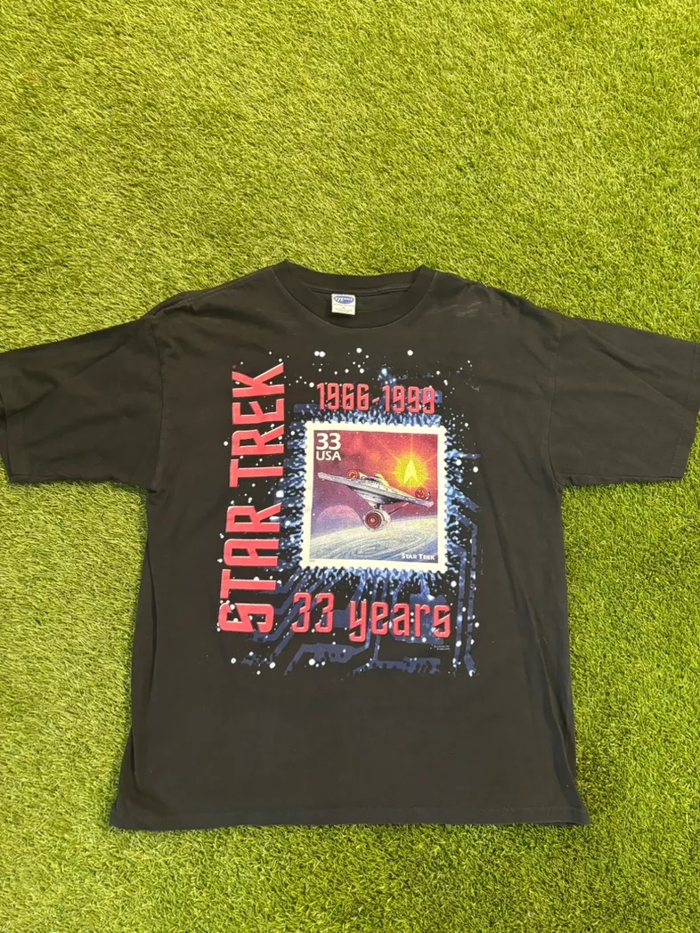 Vintage 1999 Star Trek 33 Years Black T-Shirt