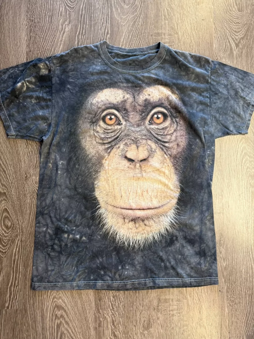The Mountain Chimpanzee Face Tee medium