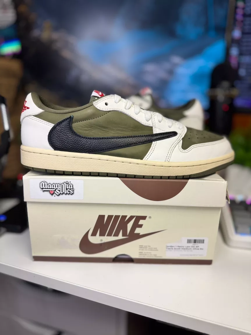 “Medium Olive” Nike Air Jordan 1 Low Travis Scott - Size 11.5 Mens