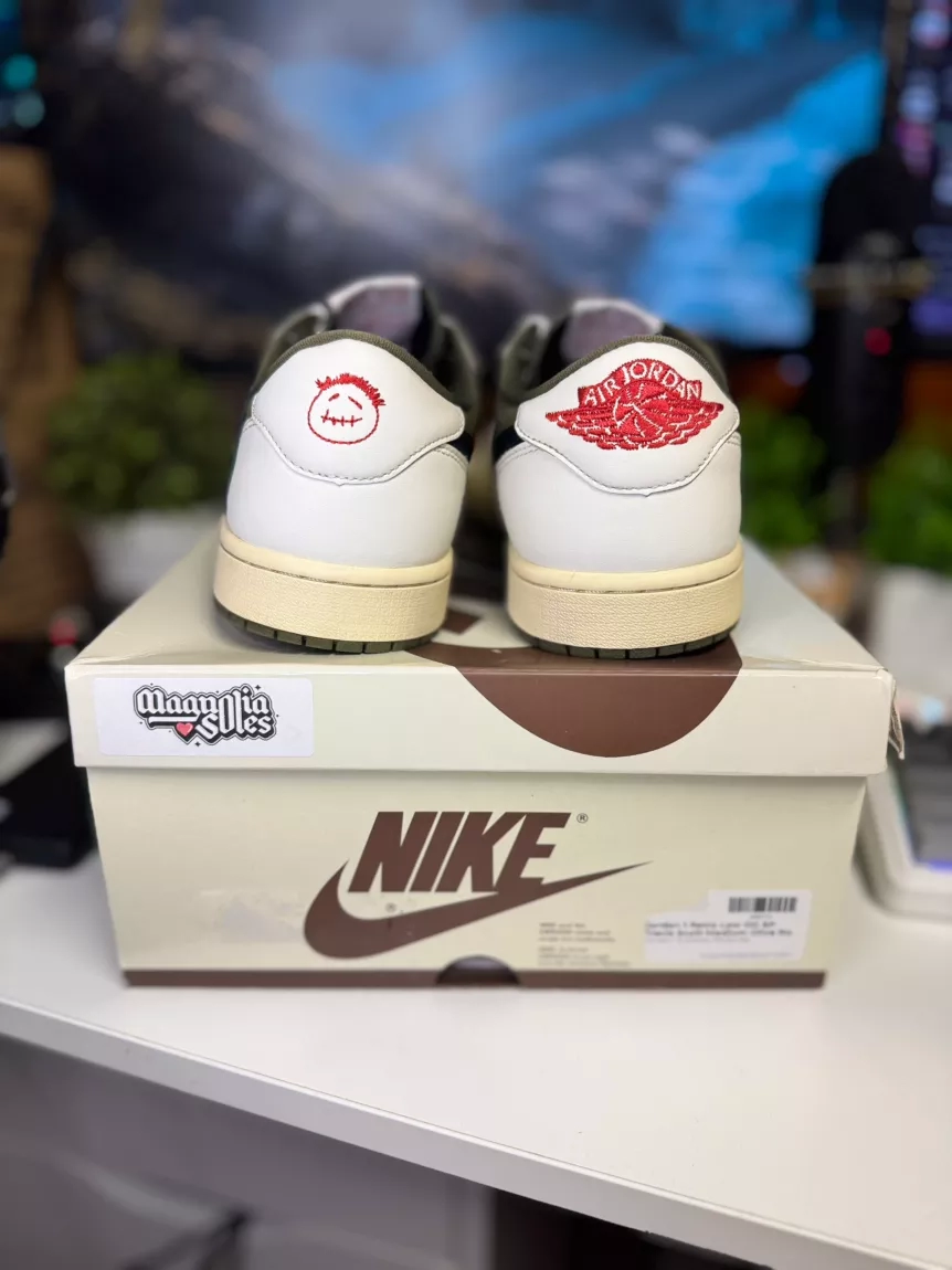“Medium Olive” Nike Air Jordan 1 Low Travis Scott - Size 11.5 Mens