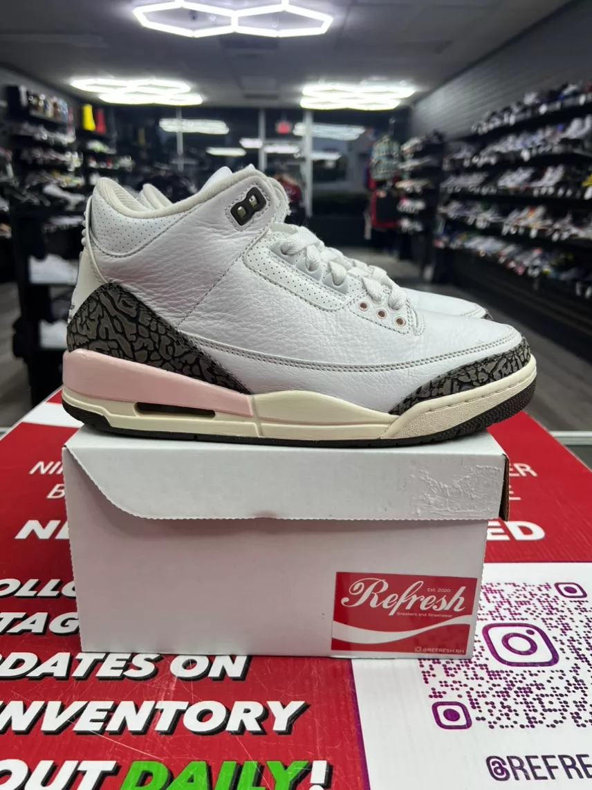 Air Jordan 3 Neapolitan Size 8.5w/7y