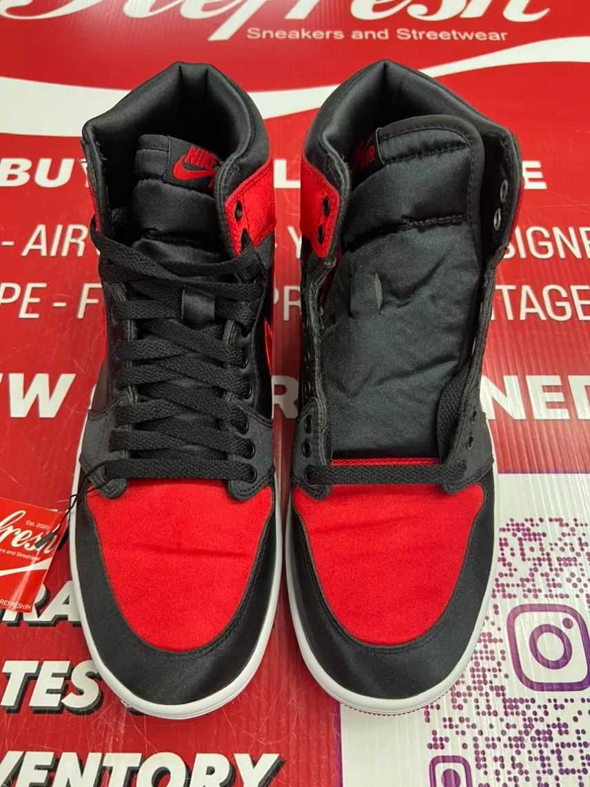 Air Jordan 1 Satin Bred Size 10w/8.5m