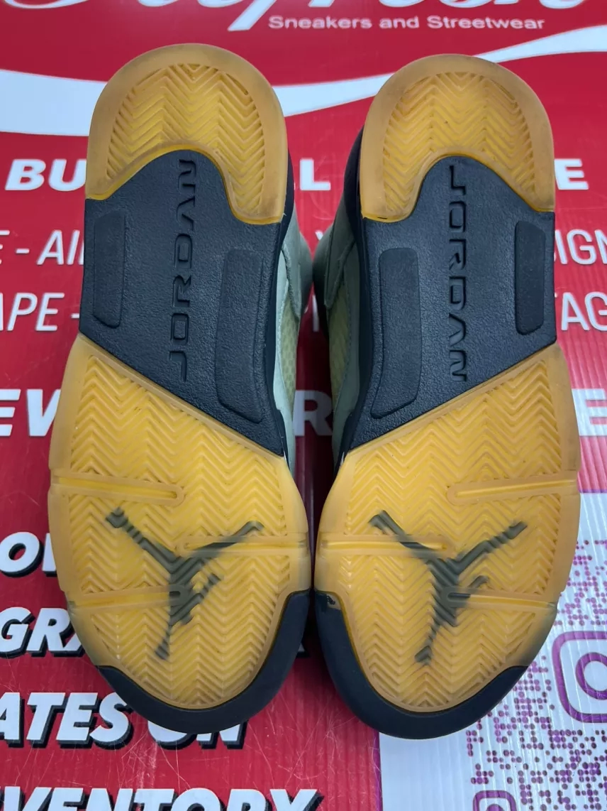 Air Jordan 5 Jade Horizon Size 6.5y