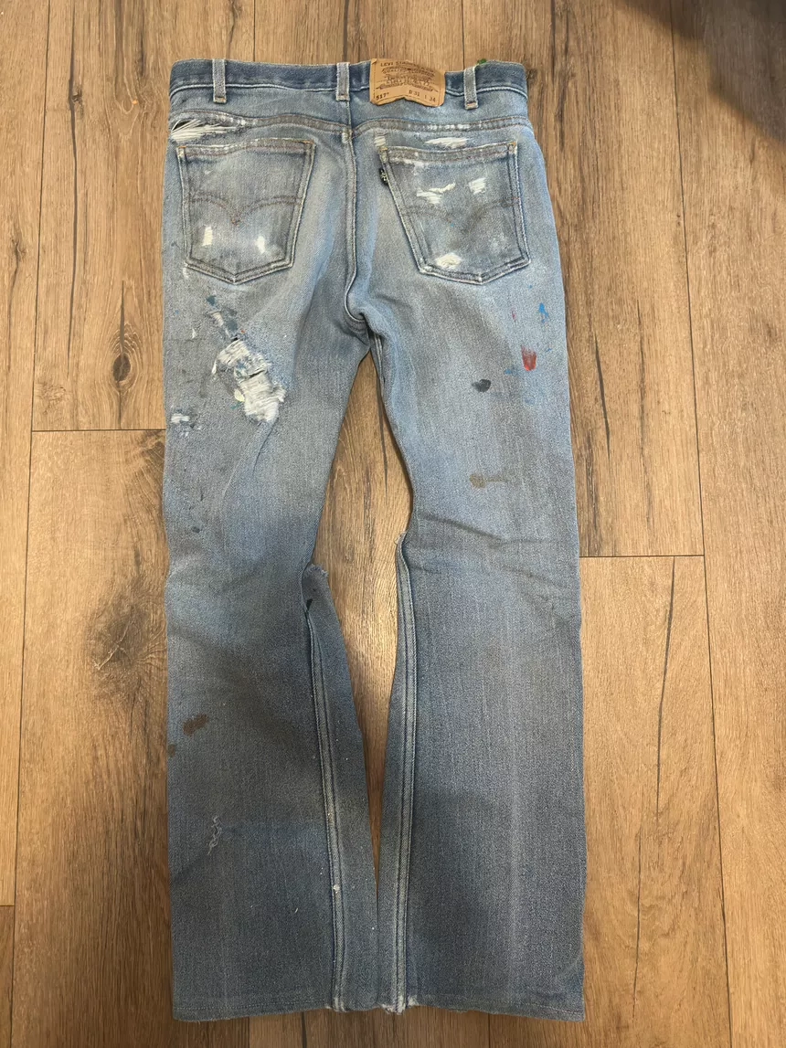90’s distressed levis 517