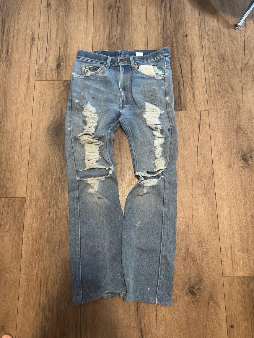 90’s distressed levis 517