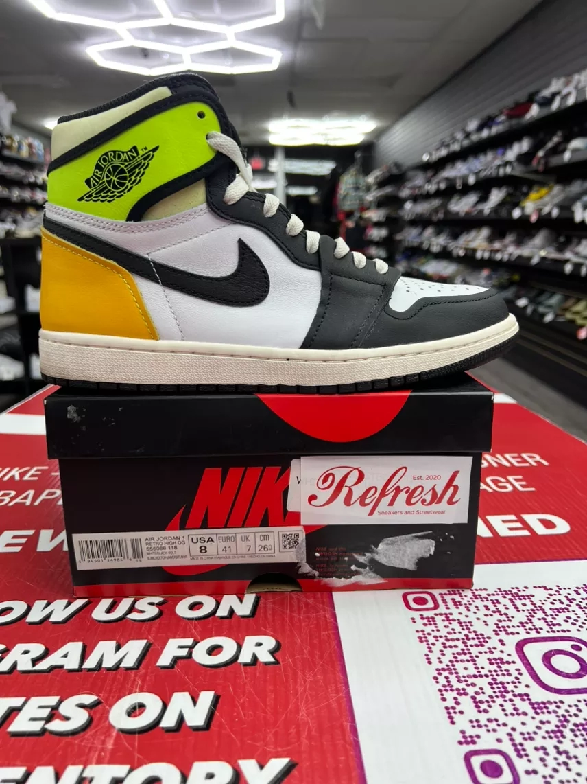 Air Jordan 1 Volt Size 8