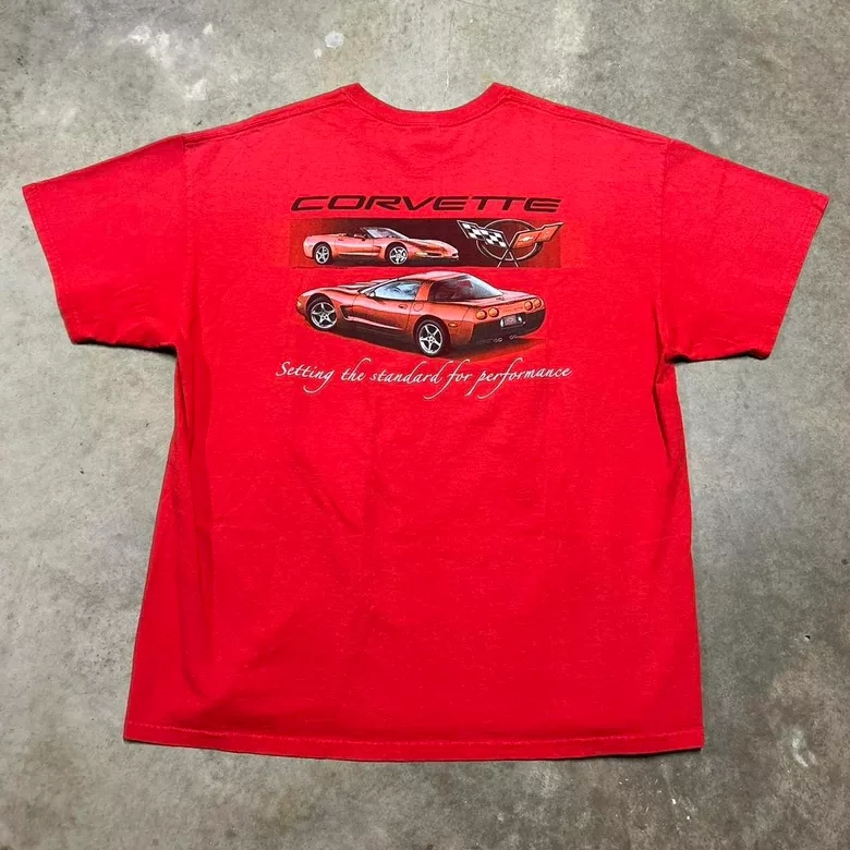 Vintage Y2K Red Chevrolet Corvette Graphic Tee