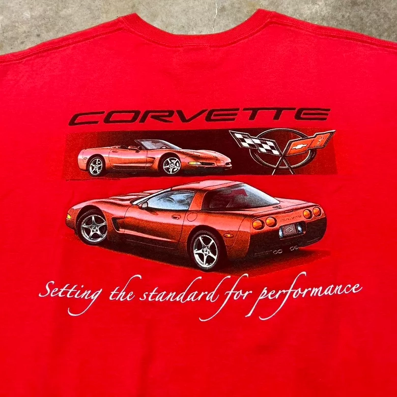 Vintage Y2K Red Chevrolet Corvette Graphic Tee