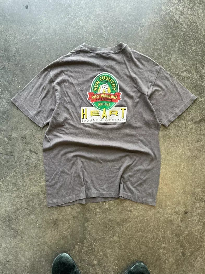 Vintage Heart Band Tee