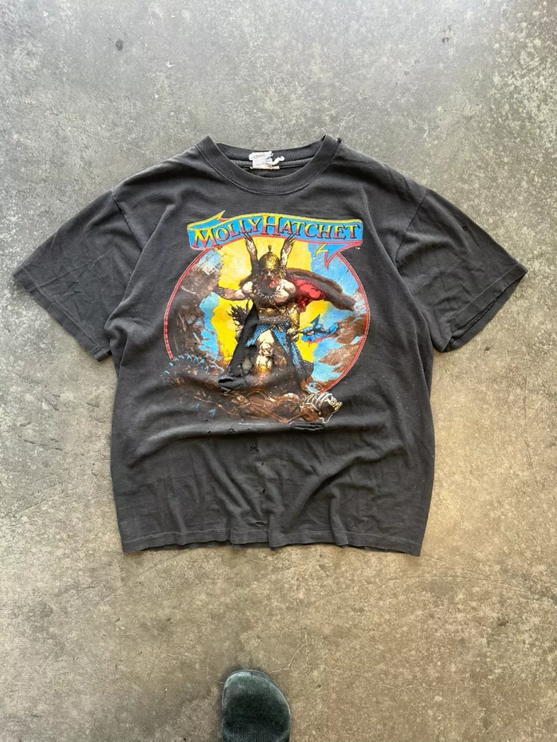 Vintage Molly Hatchet Band Tee