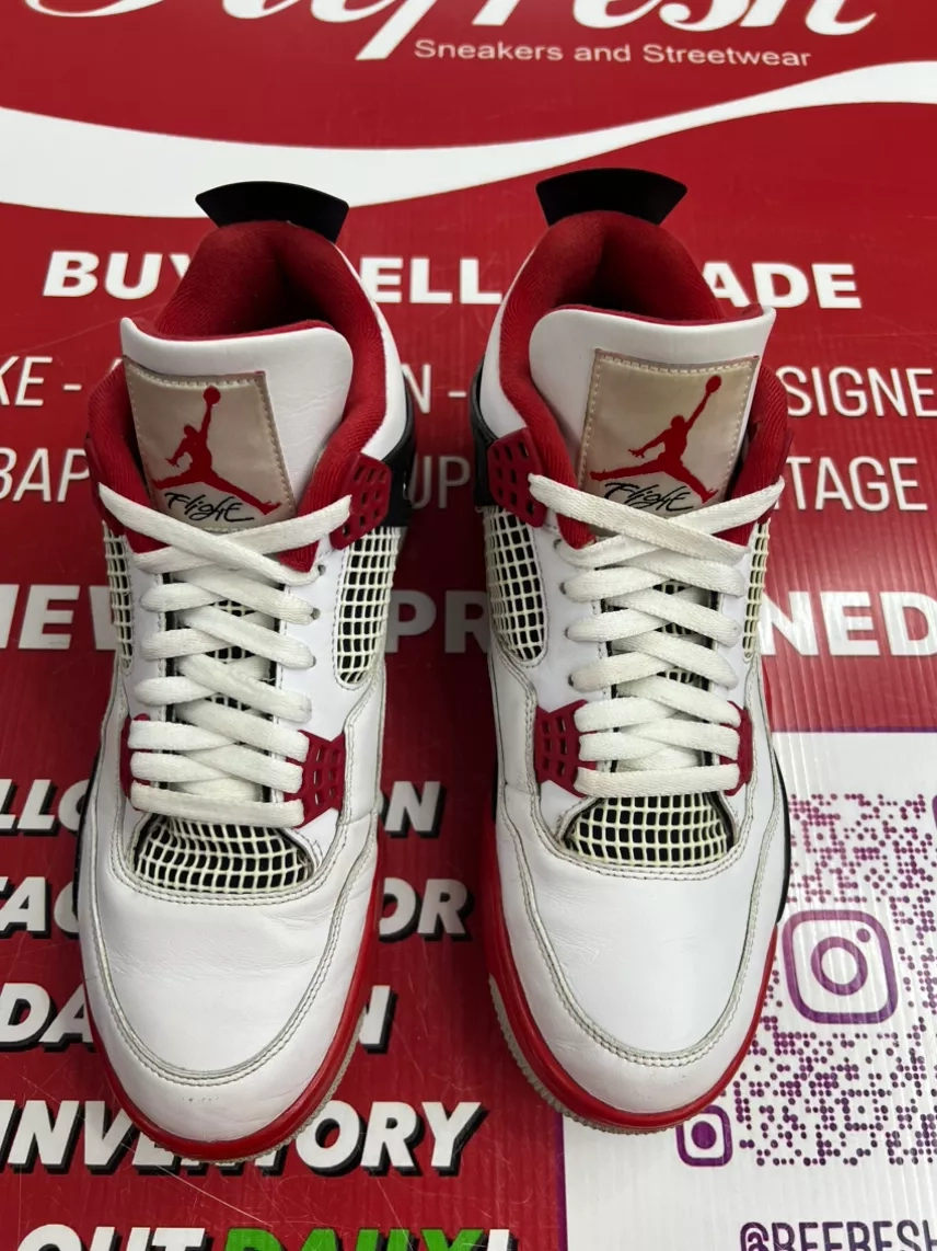 Air Jordan 4 Fire Red Size 10.5