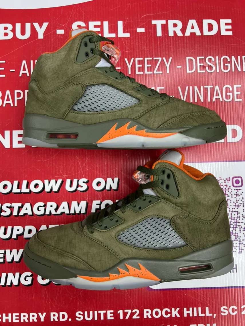 Air Jordan 5 Olive Size 9.5