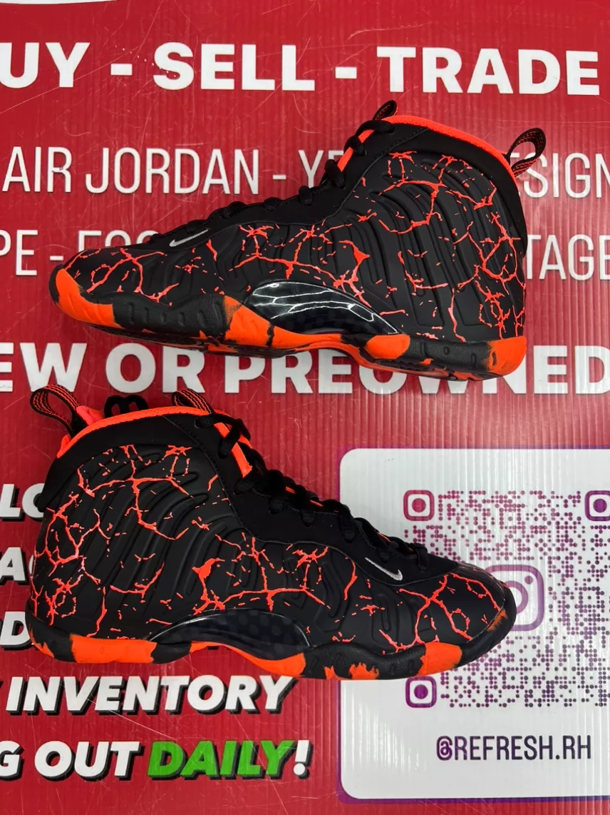 Nike Air Foamposite One Magma Size 4y