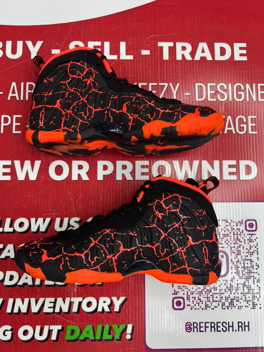 Nike Air Foamposite One Magma Size 4y