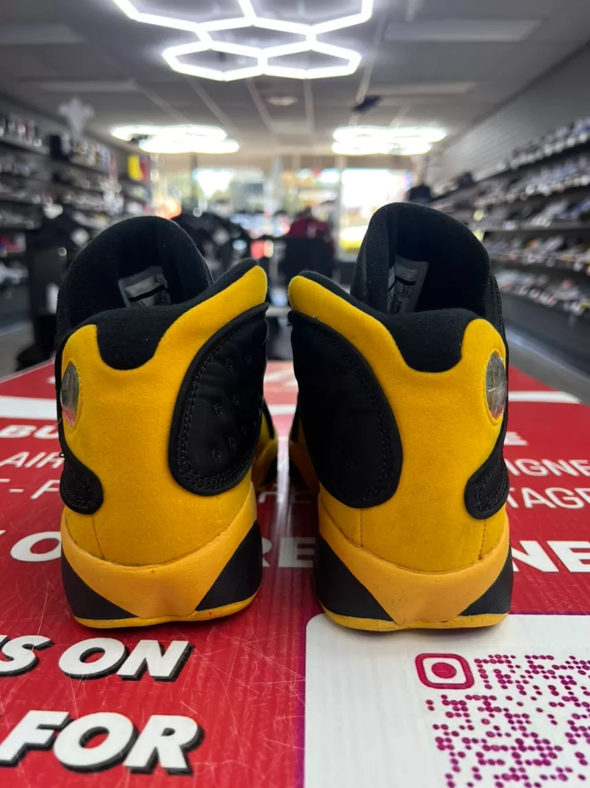 Air Jordan 13 Melo Size 4y