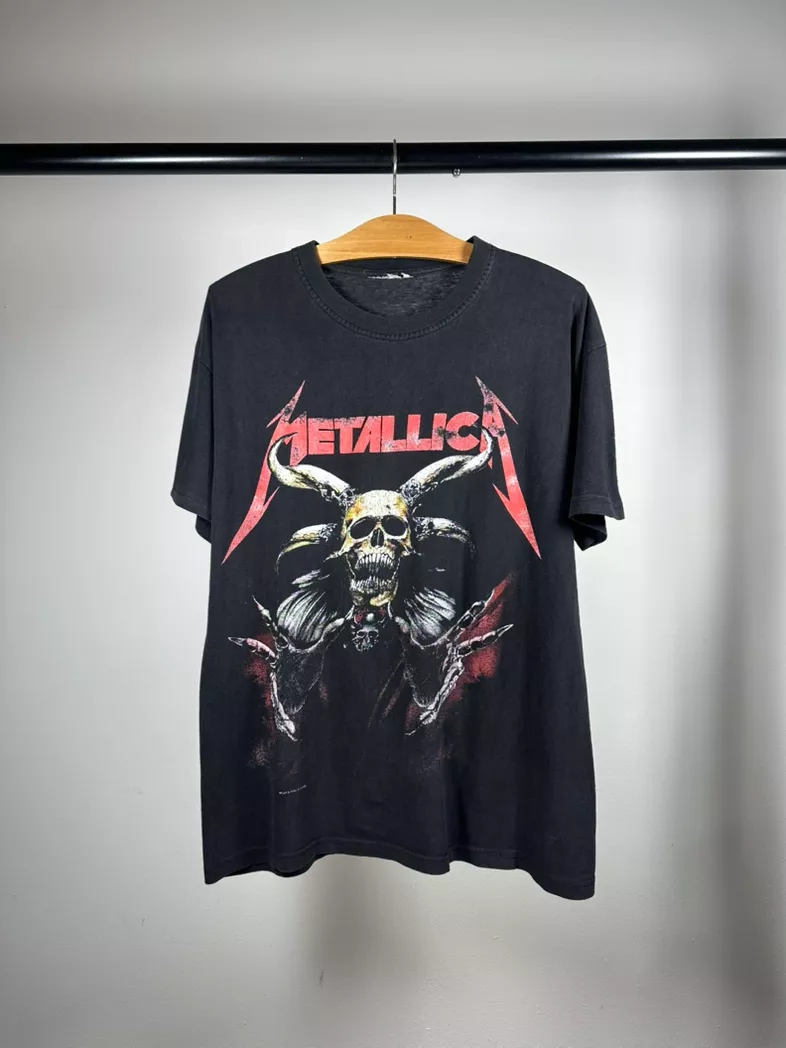 Vintage Metallica 2003 euro shirt