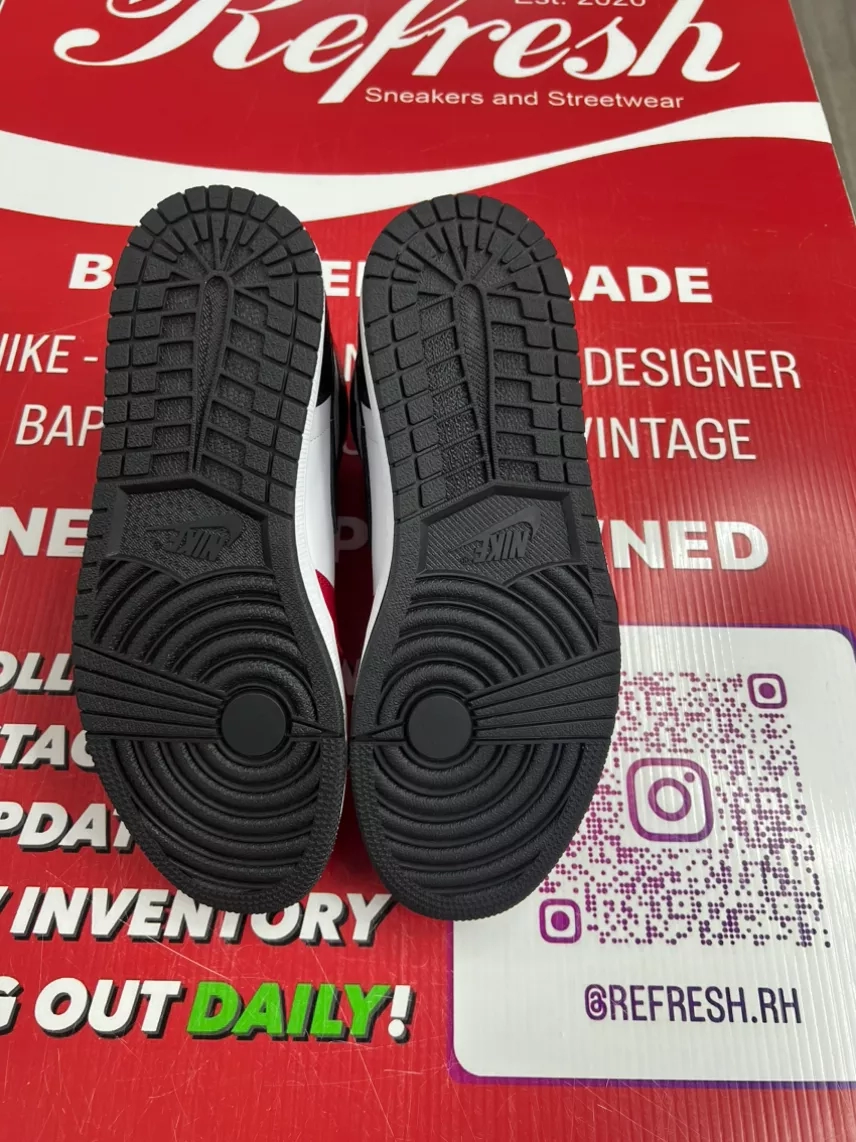 Air Jordan 1 Satin Snakeskin Size 11w/9.5m