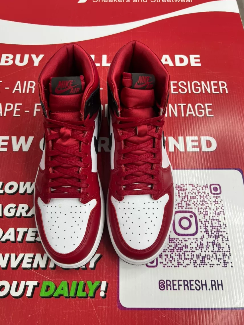 Air Jordan 1 Satin Snakeskin Size 11w/9.5m