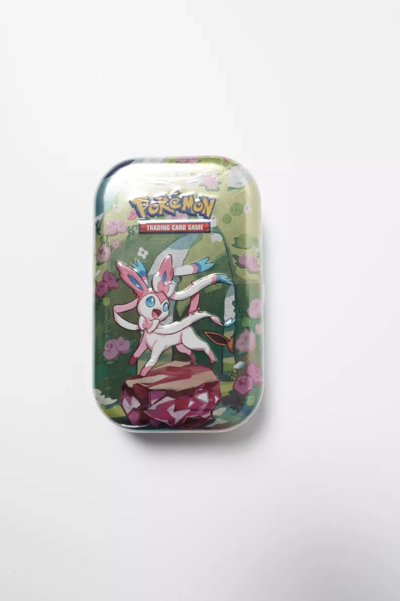 Pokemon TCG: Prismatic Evolutions Mini Tin Sylveon