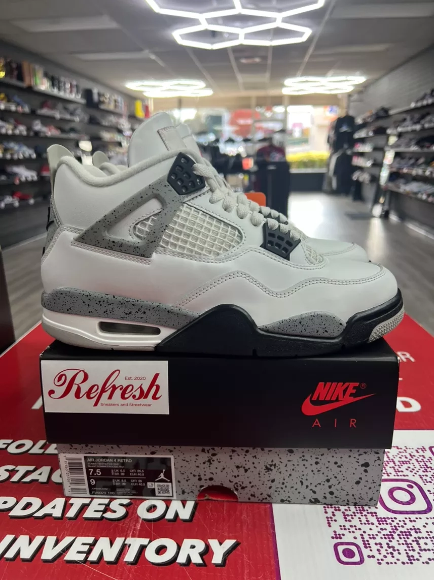 Air Jordan 4 White Cement Size 7.5