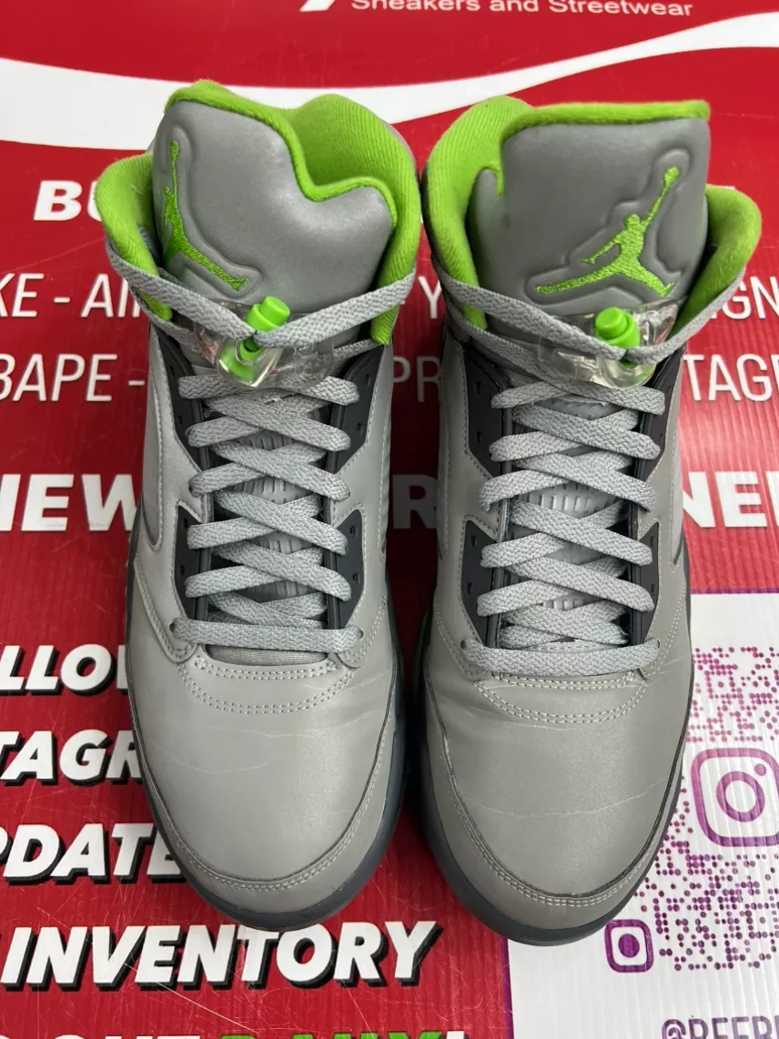 Air Jordan 12 Green Bean Size 12