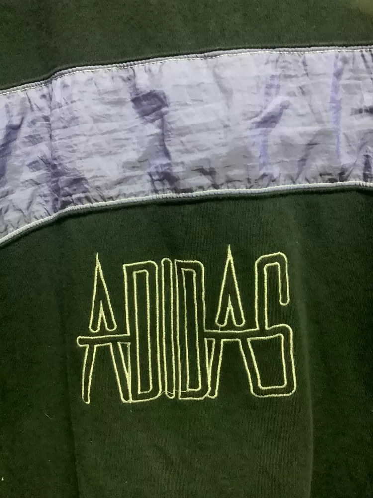 Vintage 1/2 Zip back SpeLLout BLack & PurpLe Sweat