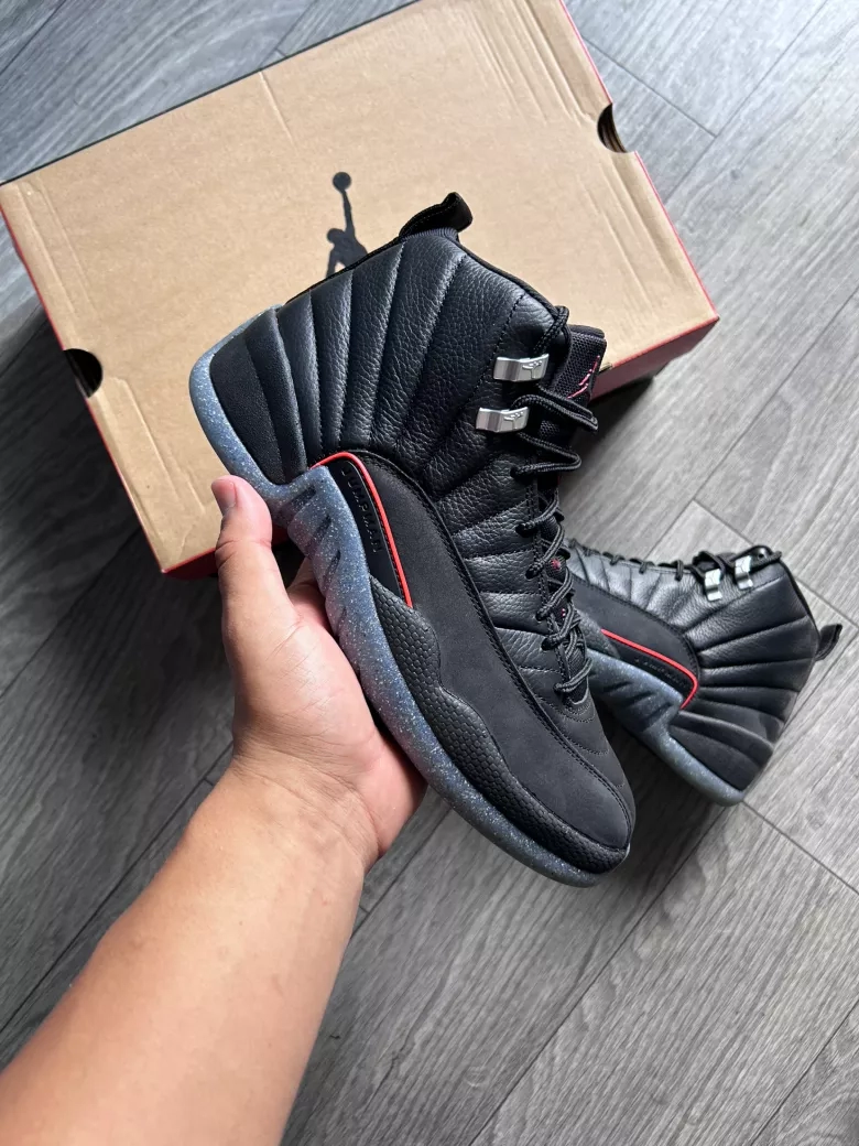 Air Jordan 12 Retro utility size 9M