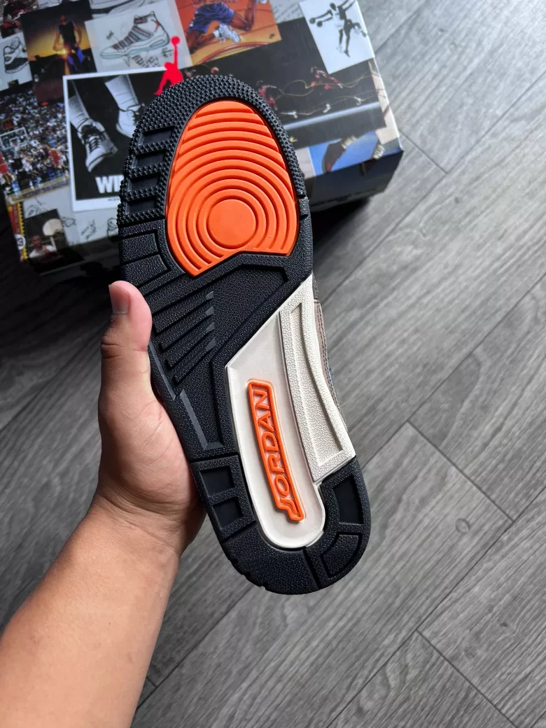 Air Jordan 3 Retro patchwork size 9M