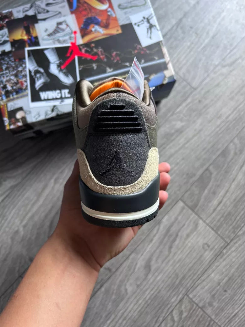 Air Jordan 3 Retro patchwork size 9M