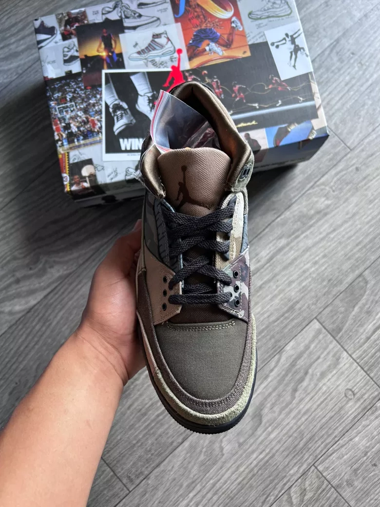 Air Jordan 3 Retro patchwork size 9M