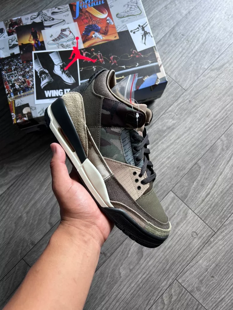 Air Jordan 3 Retro patchwork size 9M