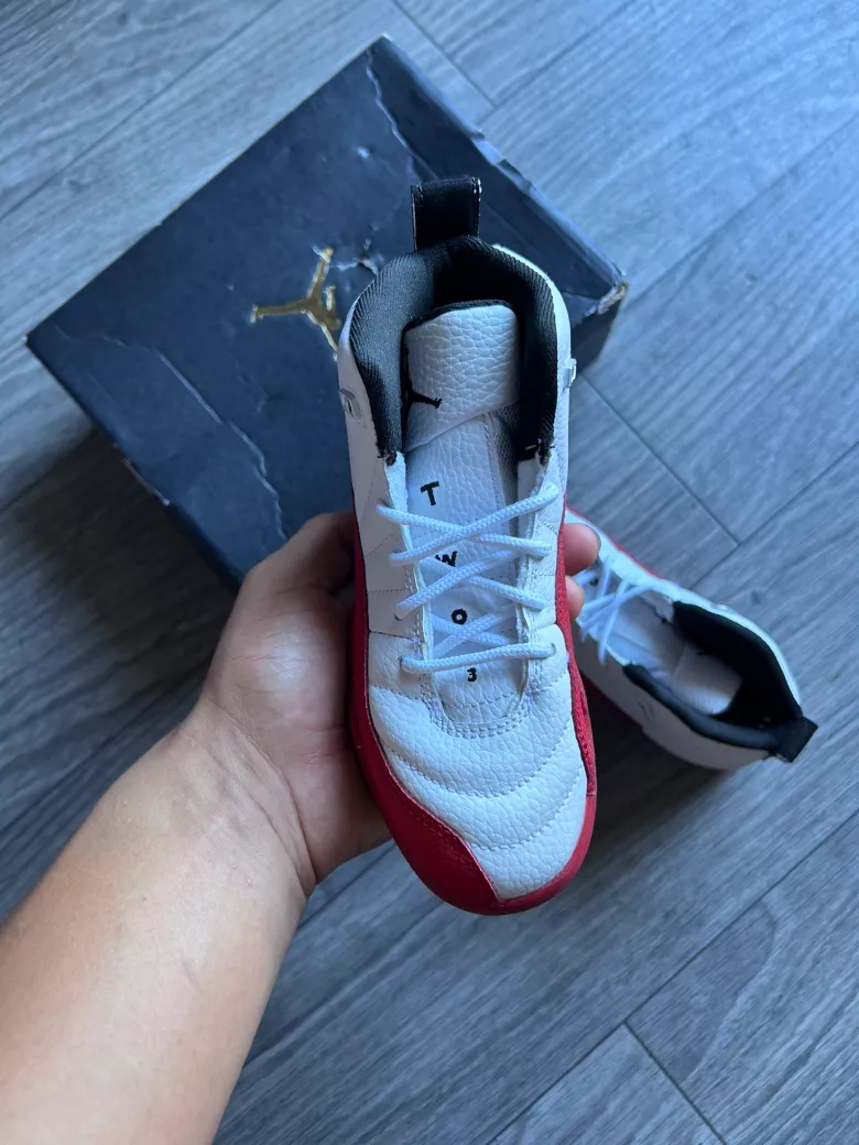 Air Jordan 12 Retro Cherry (TD) size 12C